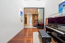 Mandai Garden (D26), Terrace #638206571